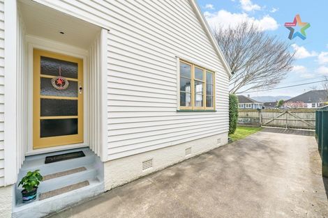 Photo of property in 80 Naenae Road, Naenae, Lower Hutt, 5011