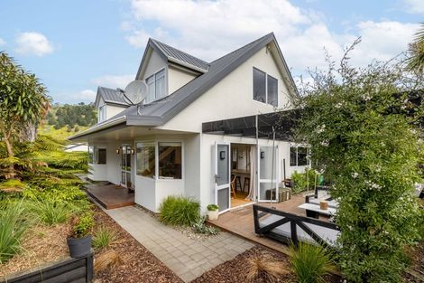 Photo of property in 2/16 Wakatu Avenue, Moncks Bay, Christchurch, 8081