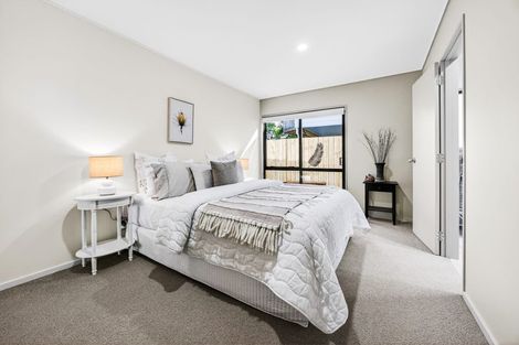 Photo of property in 1/70b Carlisle Road, Browns Bay, Auckland, 0632