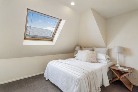 Photo of property in 32 Peverel Street, Riccarton, Christchurch, 8041