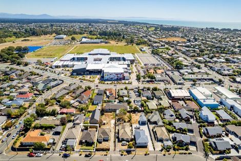 Photo of property in 98 Willryan Avenue, New Brighton, Christchurch, 8083