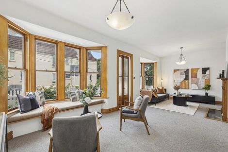 Photo of property in 7 Cottleville Terrace, Thorndon, Wellington, 6011