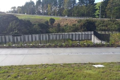 Photo of property in 65 Rathmullen Place, Pinehill, Auckland, 0632