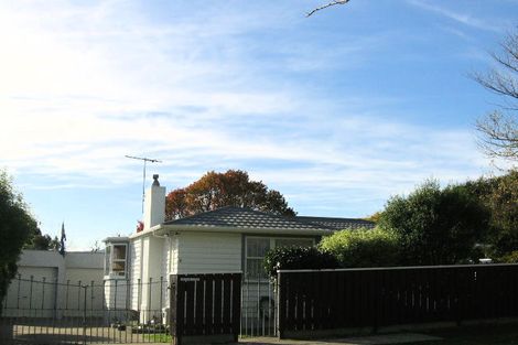 Photo of property in 3 Dalton Grove, Stokes Valley, Lower Hutt, 5019