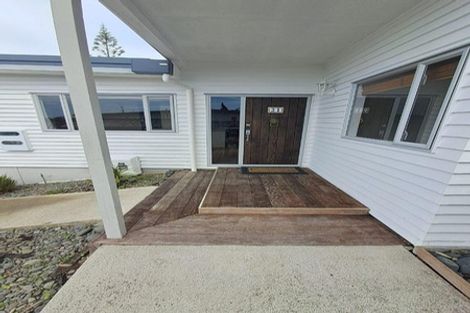 Photo of property in 2/21 Hythe Terrace, Mairangi Bay, Auckland, 0630