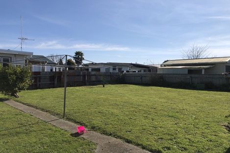 Photo of property in 37 Robinson Street, Foxton, 4814