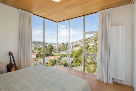 Photo of property in 6 Crawford Road, Kilbirnie, Wellington, 6022