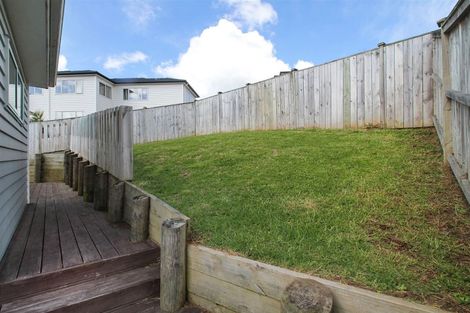 Photo of property in 17 Korihi Drive, Swanson, Auckland, 0614