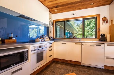 Photo of property in 37 Kents Road, Reikorangi, Waikanae, 5391