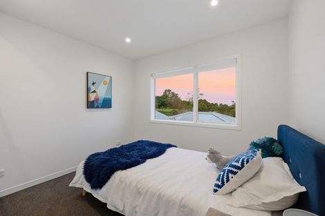 Photo of property in 24 Judkins Crescent, Cockle Bay, Auckland, 2014