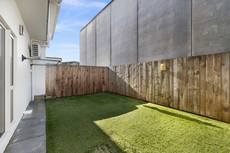 Photo of property in 80b Market Place, Papamoa Beach, Papamoa, 3118