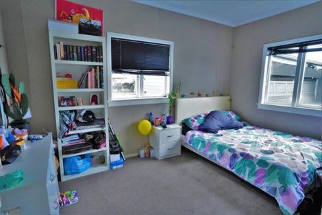 Photo of property in 52 Anzac Road, Morningside, Whangarei, 0110