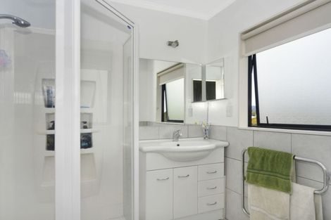 Photo of property in 3 Mclaren Place, Otaki, 5512