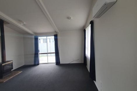 Photo of property in 35 Raupo Street, Castlecliff, Whanganui, 4501