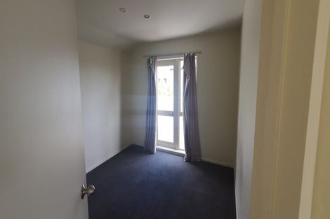 Photo of property in 7/20 Fields Parade, Oteha, Auckland, 0632