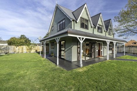 Photo of property in 12 Chokebore Place, Sockburn, Christchurch, 8042