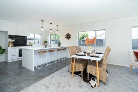 Photo of property in 3/7 Rutherford Street, Chedworth, Hamilton, 3210