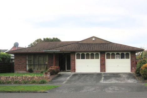 Photo of property in 102 Waterloo Crescent, Hokowhitu, Palmerston North, 4410
