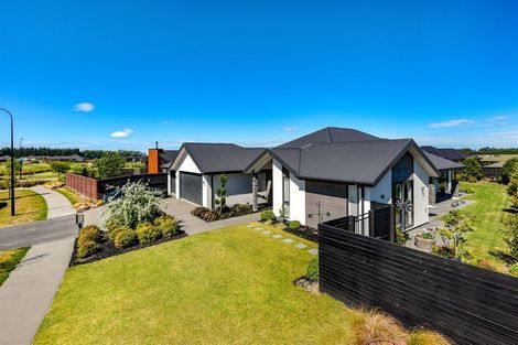 Photo of property in 10 Westmere Mews, West Melton, 7618