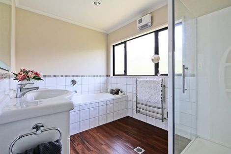 Photo of property in 132b Wharerangi Road, Greenmeadows, Napier, 4112