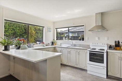 Photo of property in 71a Braid Road, St Andrews, Hamilton, 3200