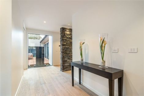 Photo of property in 43 Chepstow Avenue, Fendalton, Christchurch, 8052