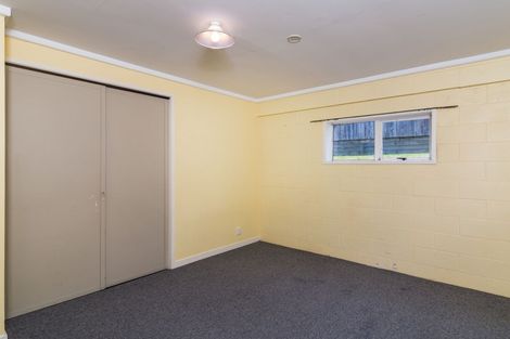 Photo of property in 2/8 Crowther Terrace, Waipahihi, Taupo, 3330