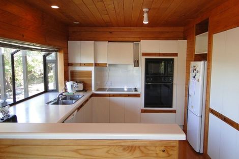 Photo of property in 7 Venus Place, Half Moon Bay, Auckland, 2012