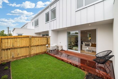 Photo of property in 3/69 Wychbury Street, Spreydon, Christchurch, 8024