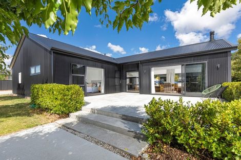 Photo of property in 15 Alice Burn Drive, Luggate, Wanaka, 9383