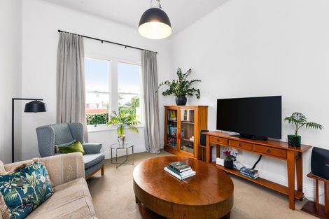 Photo of property in 8 Battery Road, Ahuriri, Napier, 4110