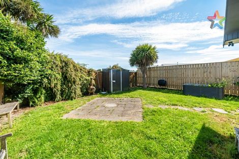 Photo of property in 172 Holborn Drive, Stokes Valley, Lower Hutt, 5019