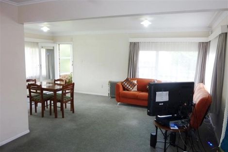 Photo of property in 5/25 Mount Albert Road, Mount Albert, Auckland, 1025