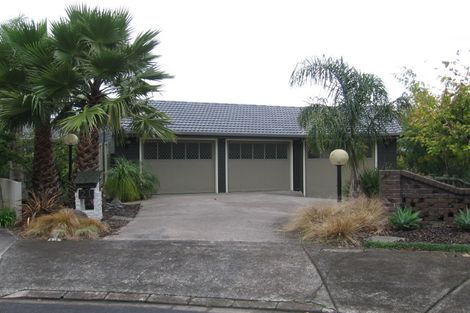 Photo of property in 21 Sanctuary Point, Sunnyhills, Auckland, 2010