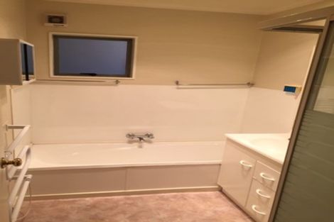 Photo of property in 4/14 Phoenix Place, Papatoetoe, Auckland, 2025