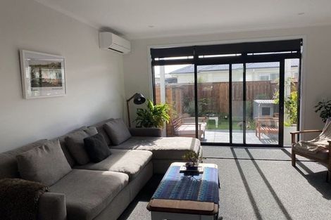 Photo of property in 16 Kauamo Close, Waiwhetu, Lower Hutt, 5010