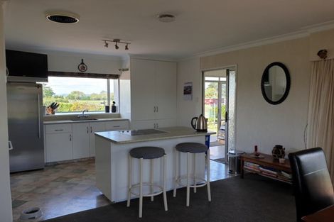 Photo of property in 24 High Street South, Eltham, 4322