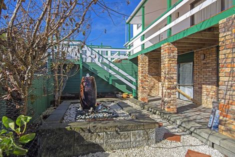 Photo of property in 38 Mccahill Views, Botany Downs, Auckland, 2010