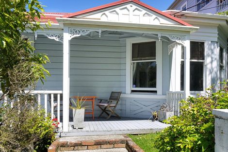 Photo of property in 33 Reuben Avenue, Brooklyn, Wellington, 6021