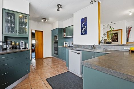 Photo of property in 291 Glover Road, Hawera, 4610