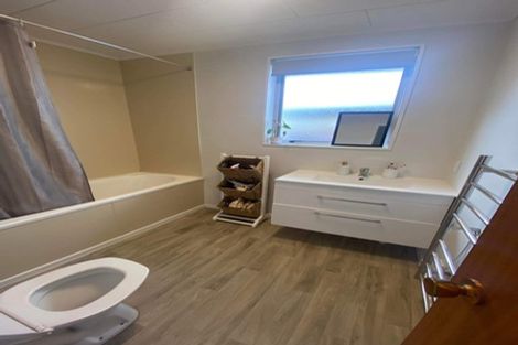 Photo of property in 2/13 William Booth Grove, Trentham, Upper Hutt, 5018