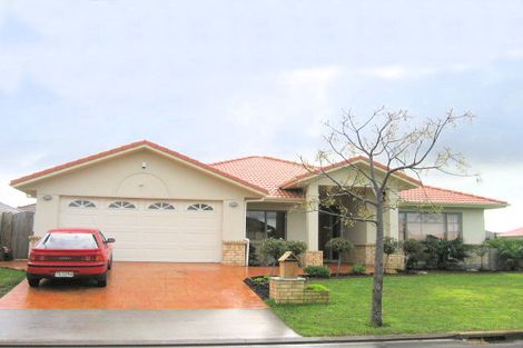 Photo of property in 1 Brosna Place, East Tamaki, Auckland, 2016