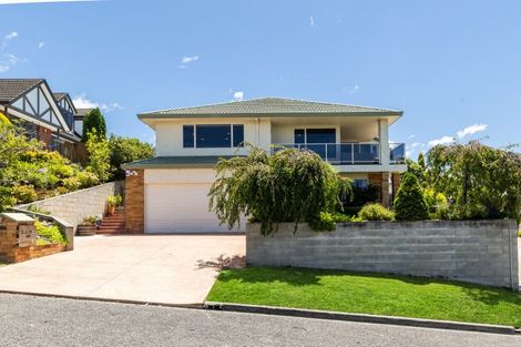 Photo of property in 76a Churchill Drive, Taradale, Napier, 4112