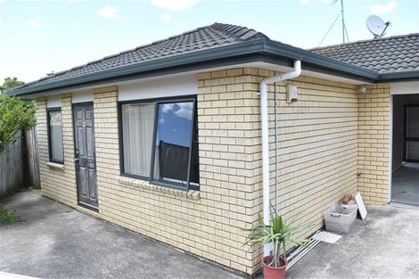 Photo of property in 9 Ballintra Close, Pinehill, Auckland, 0632