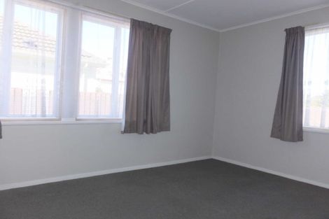 Photo of property in 321 Riccarton Road, Upper Riccarton, Christchurch, 8041