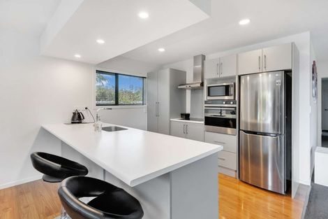Photo of property in 5b Estate Grove, Inglewood, 4330