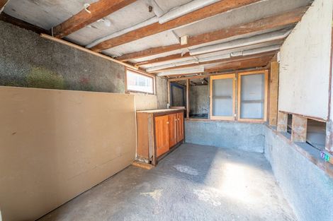 Photo of property in 12 Gibson Street, Seaview, Timaru, 7910