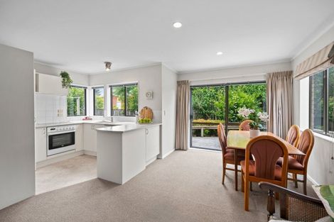 Photo of property in 11a Ross Crescent, Orewa, 0931