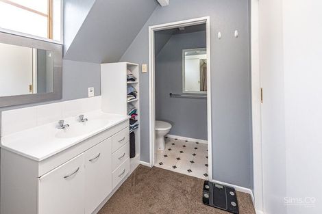 Photo of property in 1a Brassey Road, Saint Johns Hill, Whanganui, 4500