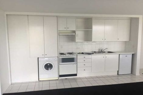 Photo of property in 10/15 Peterborough Street, Christchurch Central, Christchurch, 8013